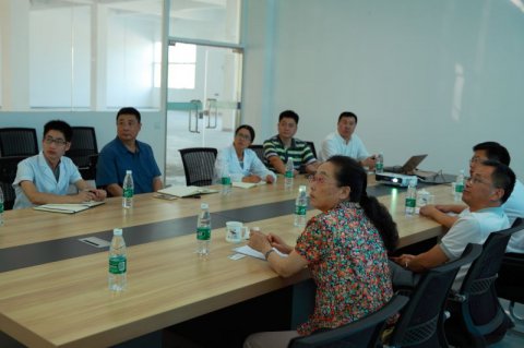 市領(lǐng)導(dǎo)參觀